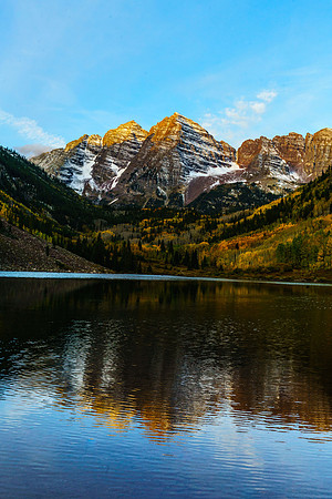 Maroon Bells just after Sunrise